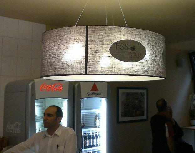 Lampenschirm für Delikatessenbar in Bielefeld