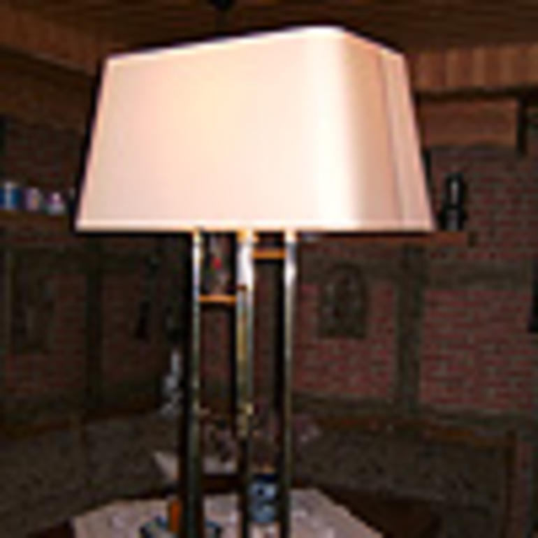 Lampenschirm-Posaunenlampe